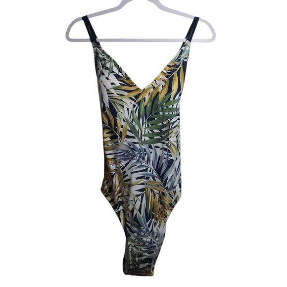 Hurley Ladies' Size Medium, One-Piece Swimsuit, UPF 50+, Cayman Palms Size XL - Picture 2 of 12